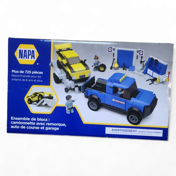 NAPA 725 Piece Truck Trailer and Hot Rod Building Block Set - Picture 2 of 2